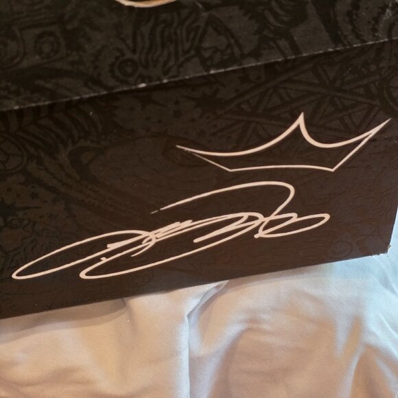 Nike Lebron 19 in Black and Green Glow/Anthracite Colorway (Men's Size 14) - Picture 3 of 16